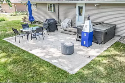 6752 Lee Harbor Lane, Oshkosh, WI 54902 - Photo 37