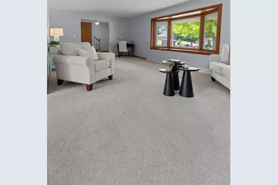 1330 N Briarcliff Drive, Appleton, WI 54915 - Photo 29