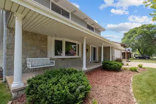 1330 N Briarcliff Dr, Appleton, WI 54915 - Photo 57