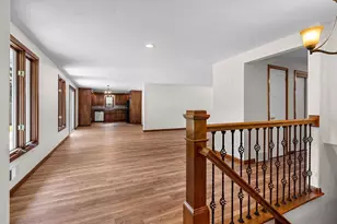 153 Joan Ave, Green Bay, WI 54302 - Photo 9
