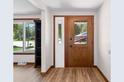 153 Joan Avenue, Green Bay, WI 54302 - Photo 5