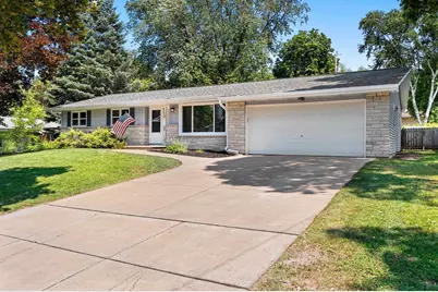 153 Joan Avenue, Green Bay, WI 54302 - Photo 3