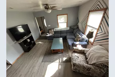 143 Dauphin Street, Green Bay, WI 54301 - Photo 3