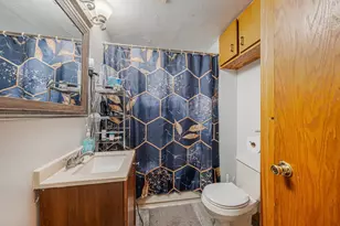 1517 Division St, New London, WI 54961 - Photo 11