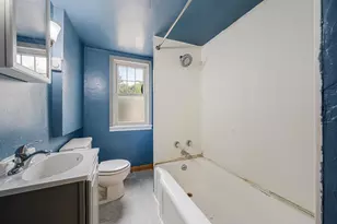 1517 Division St, New London, WI 54961 - Photo 21