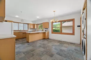 575 Ledgeview Blvd, Fond du Lac, WI 54935 - Photo 11