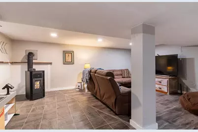 313 W Highland Drive, Oconto Falls, WI 54101 - Photo 27
