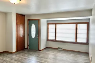 804 John Ave, Oshkosh, WI 54901 - Photo 5