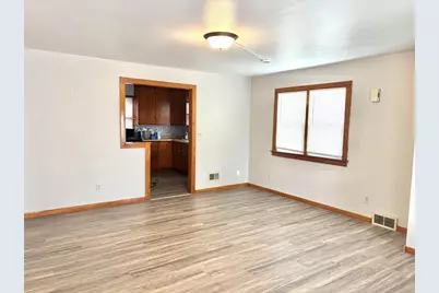 804 John Avenue, Oshkosh, WI 54901 - Photo 7