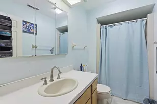 2366 Wisconsin St, Oshkosh, WI 54901 - Photo 17