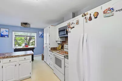 2366 Wisconsin Street, Oshkosh, WI 54901 - Photo 5