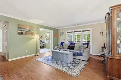 2366 Wisconsin Street, Oshkosh, WI 54901 - Photo 9