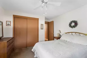 1300 N Bay Ridge Rd, Appleton, WI 54915 - Photo 21