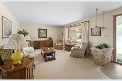 1300 N Bay Ridge Road, Appleton, WI 54915 - Photo 3