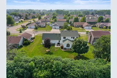 1594 Lone Oak Drive, Neenah, WI 54956 - Photo 37