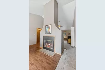 3040 Joy Lane, Green Bay, WI 54311 - Photo 9