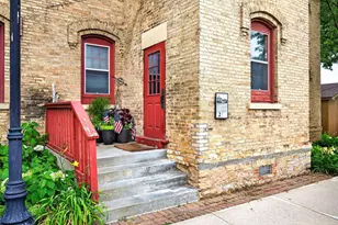 251 E Main St, Omro, WI 54963 - Photo 3