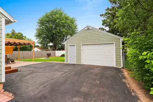 928 Jefferson St, Menasha, WI 54952 - Photo 45