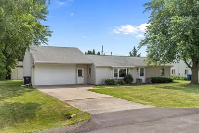 1439 Lilly Street, Menasha, WI 54952 - Photo 3
