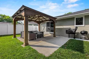 524 E Briar Ln, Green Bay, WI 54301 - Photo 61