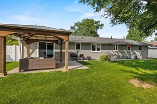524 E Briar Ln, Green Bay, WI 54301 - Photo 57