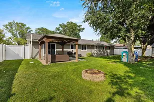 524 E Briar Ln, Green Bay, WI 54301 - Photo 55