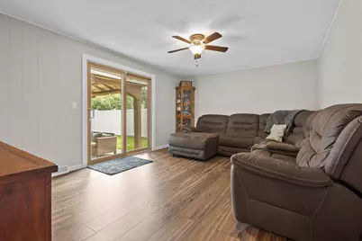 524 E Briar Lane, Green Bay, WI 54301 - Photo 29