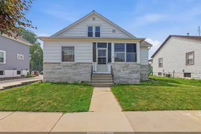 114 E Arndt Street, Fond du Lac, WI 54935 - Photo 1