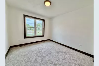 1360 Bens Way, Kaukauna, WI 54130 - Photo 11