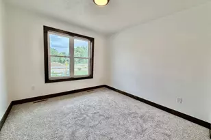 1360 Ben's Way, Kaukauna, WI 54130 - Photo 11
