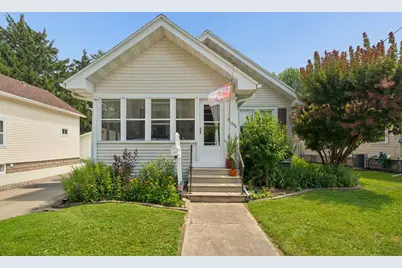1320 N Harriman Street, Appleton, WI 54911 - Photo 1
