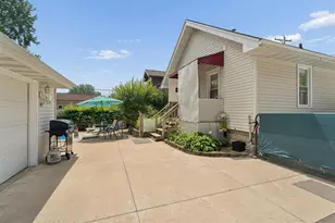 1320 N Harriman St, Appleton, WI 54911 - Photo 21
