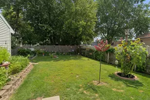 1320 N Harriman St, Appleton, WI 54911 - Photo 25