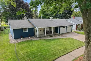 1222 Royal Blvd, Green Bay, WI 54303 - Photo 31
