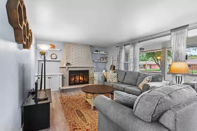 1222 Royal Boulevard, Green Bay, WI 54303 - Photo 5
