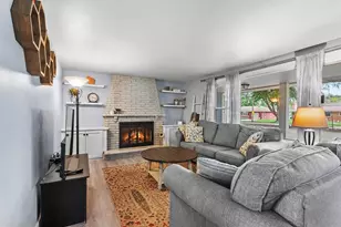 1222 Royal Blvd, Green Bay, WI 54303 - Photo 5