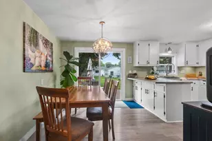 1222 Royal Blvd, Green Bay, WI 54303 - Photo 9