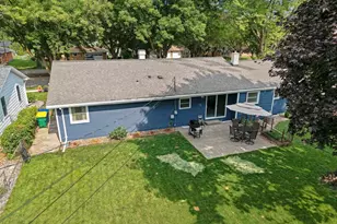1222 Royal Blvd, Green Bay, WI 54303 - Photo 33
