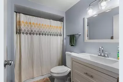 1222 Royal Boulevard, Green Bay, WI 54303 - Photo 17