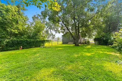 1023 N Chestnut Avenue, Green Bay, WI 54303 - Photo 39
