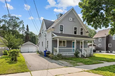 1412 N Durkee Street, Appleton, WI 54911 - Photo 1