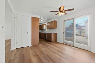 915 Park St, Green Bay, WI 54303 - Photo 17
