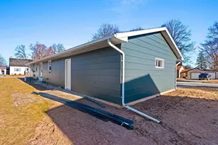 915 Park St, Green Bay, WI 54303 - Photo 35