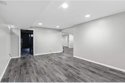 7615 N Delta Place, Milwaukee, WI 53223 - Photo 29