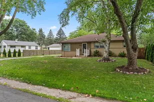 7615 N Delta Pl, Milwaukee, WI 53223 - Photo 3
