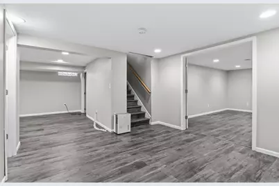 7615 N Delta Place, Milwaukee, WI 53223 - Photo 25