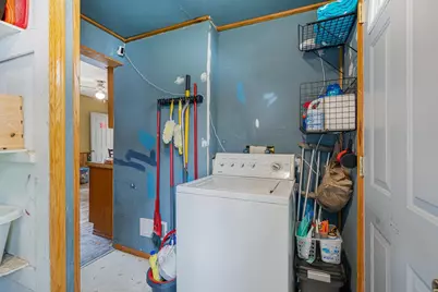 730 N State Street, Appleton, WI 54911 - Photo 17