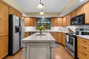 1511 S Rebecca Ln, Appleton, WI 54915 - Photo 5