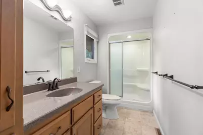 W6425 Lakeview Court, Menasha, WI 54952 - Photo 31