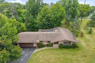 W6425 Lakeview Ct, Menasha, WI 54952 - Photo 73